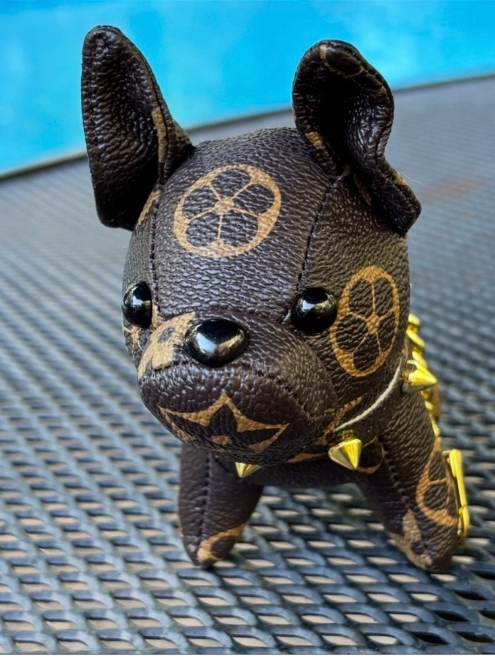 Bag Charm/Key Fob Brown Patterned frenchie with spiked collar adorable 🥰 - Picture 4 of 6